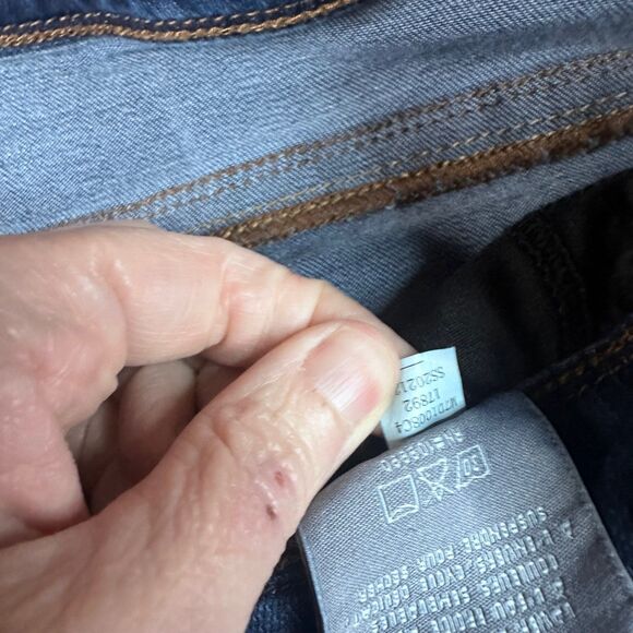 Melissa McCarthy Seven7 Jeans Women’s 16 Dark Wash Stretch Mid Rise Skinny - Picture 4 of 6